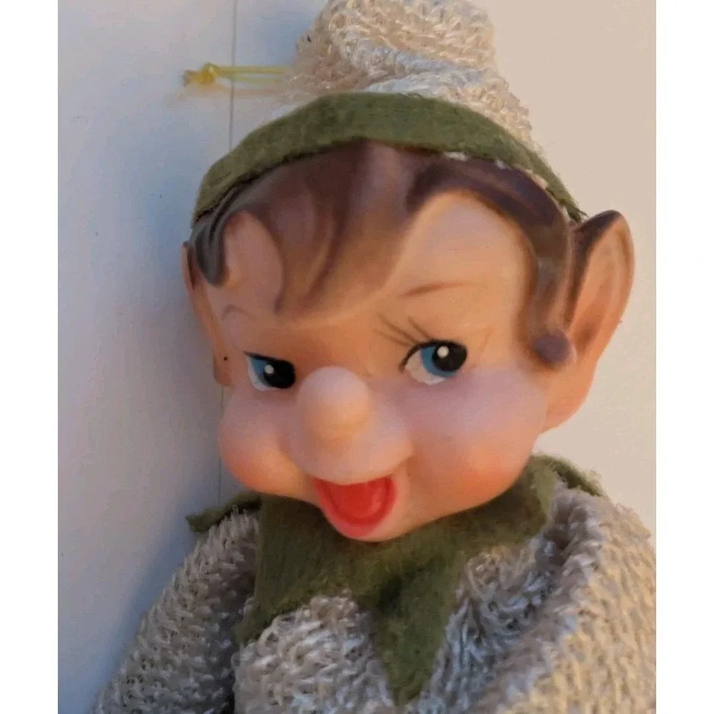 Vintage Christmas Knee Hugger Elf Pixie White Green Bell Ornament Doll Figure Ti